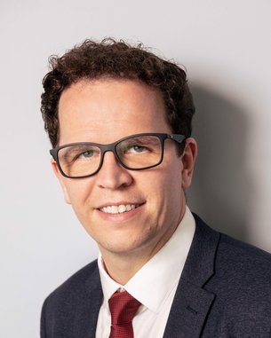 SRH Fernhochschule | Prof. Dr. Stefan Ingerfurth