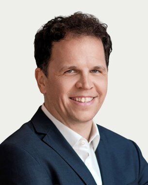 SRH Fernhochschule | Prof. Dr. Stefan Ingerfurth